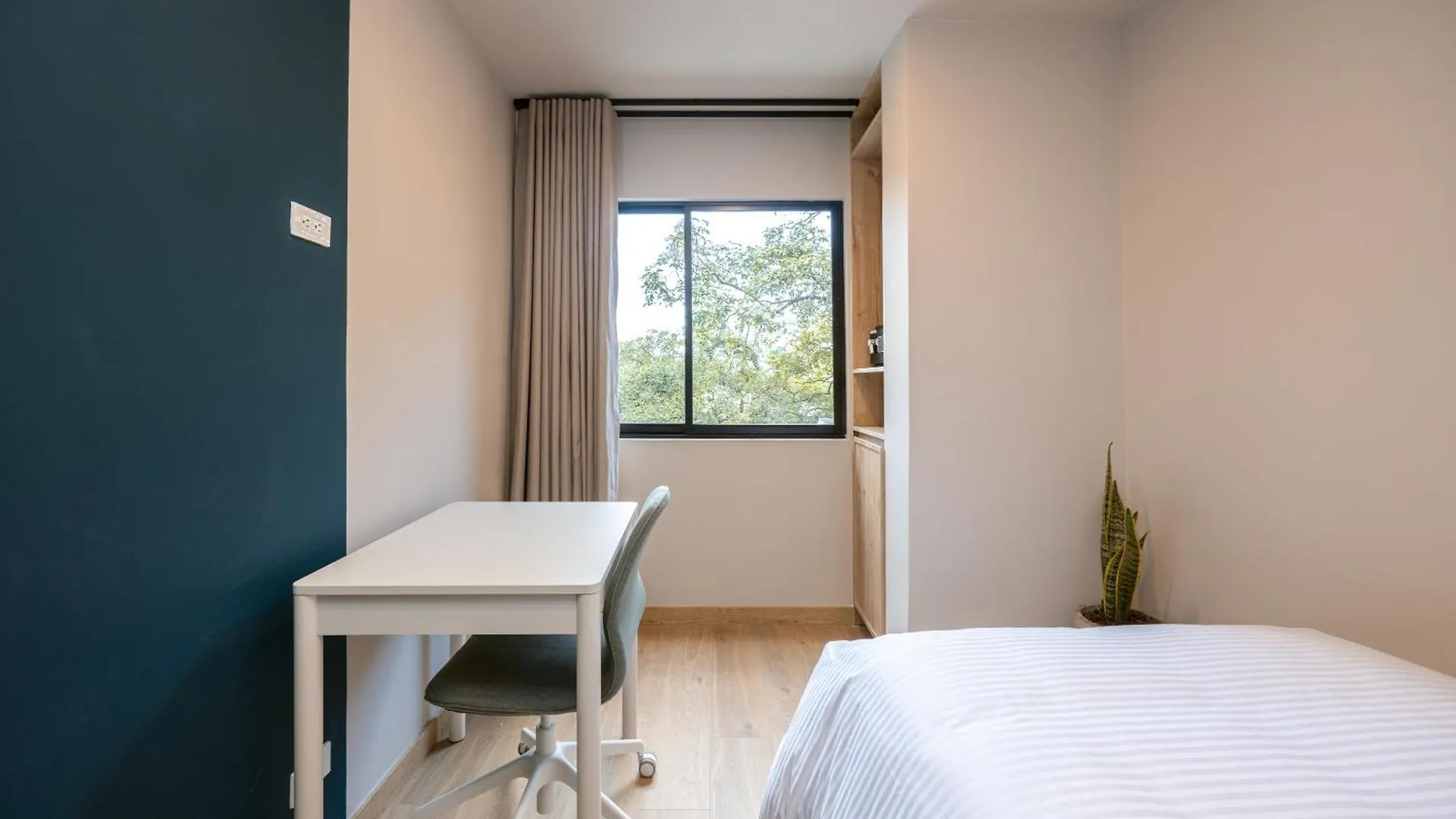 Stratasix Hotel Medellin 0*,