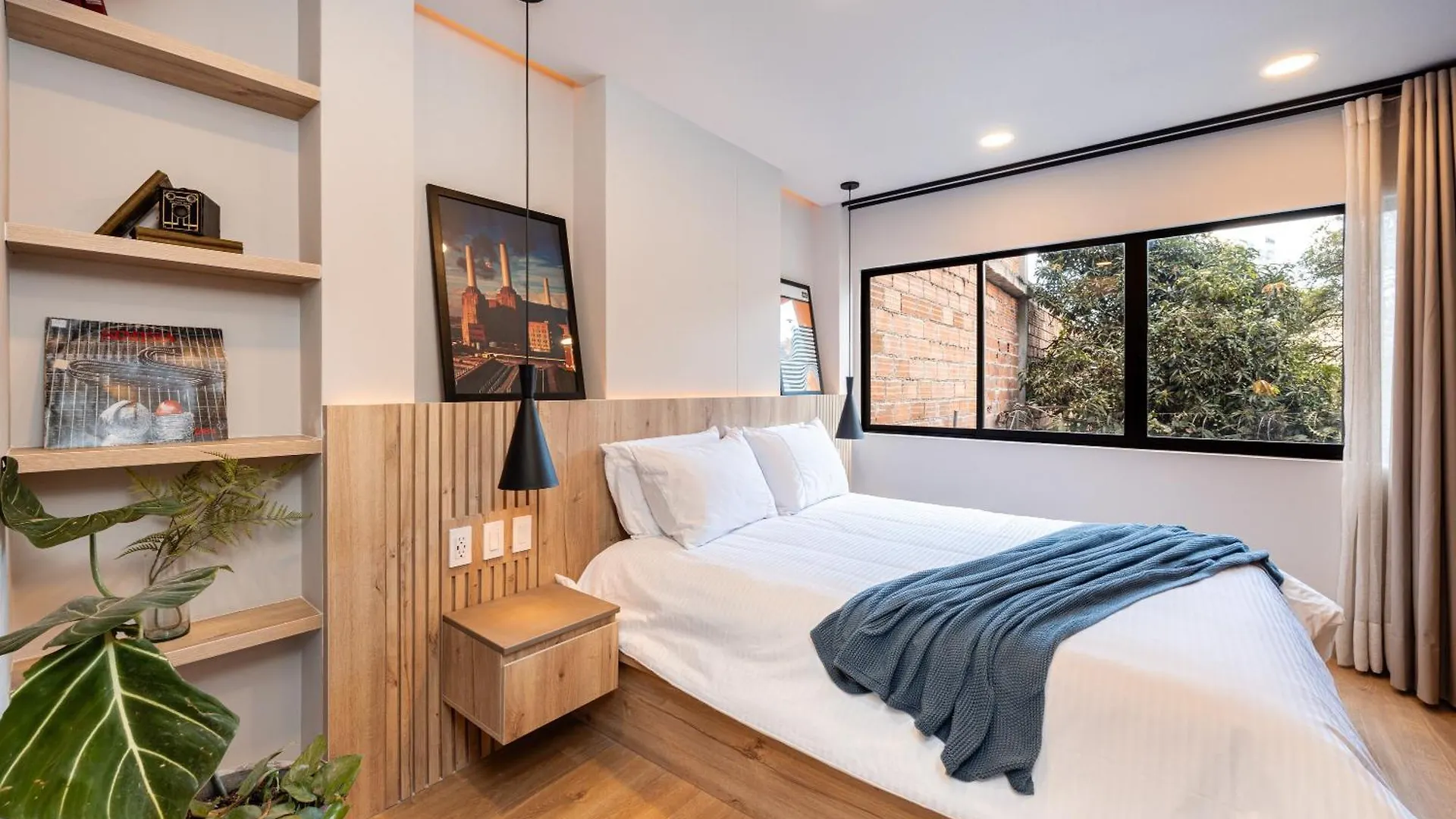 Stratasix Hotel Medellin Aparthotel