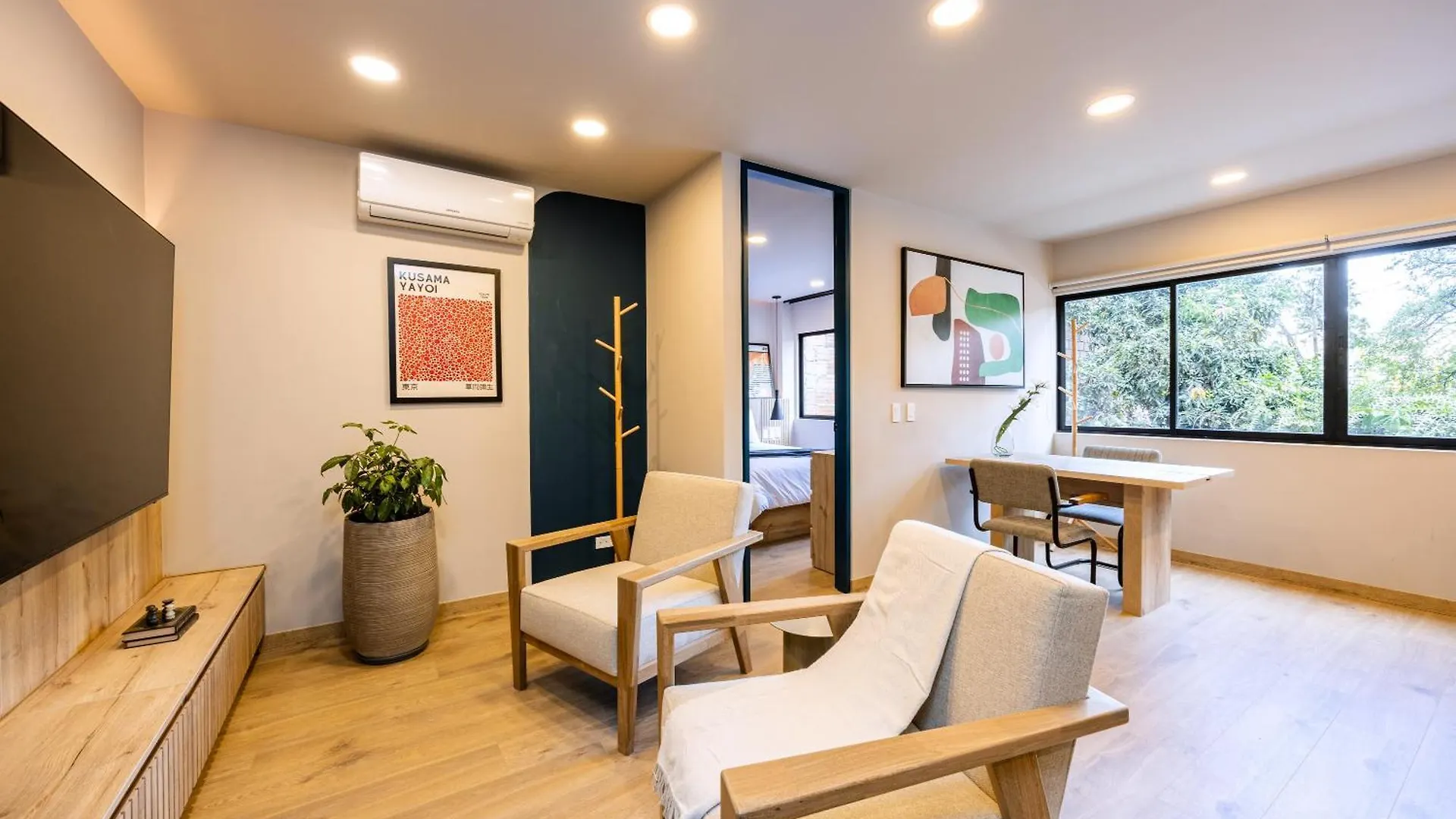 Aparthotel Stratasix Hotel Medellin