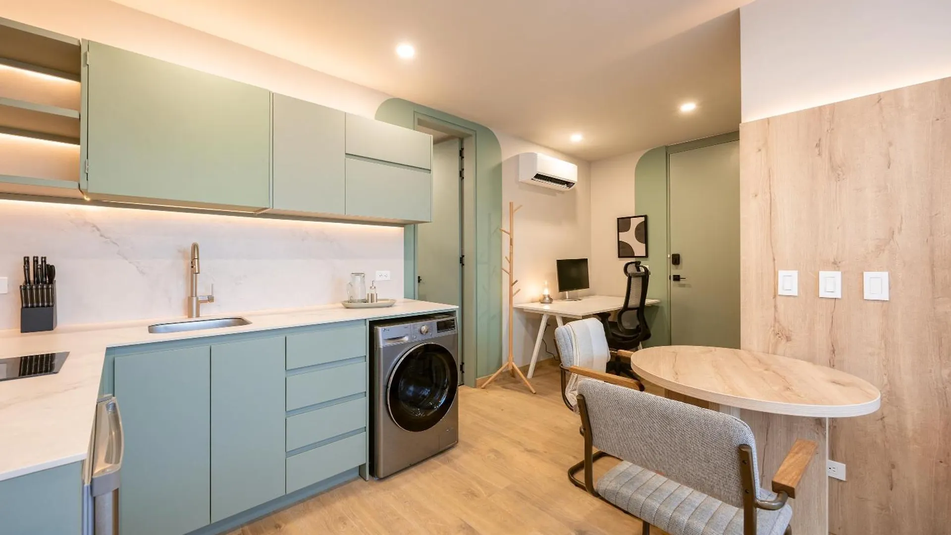 公寓式酒店 Stratasix Hotel 麦德林