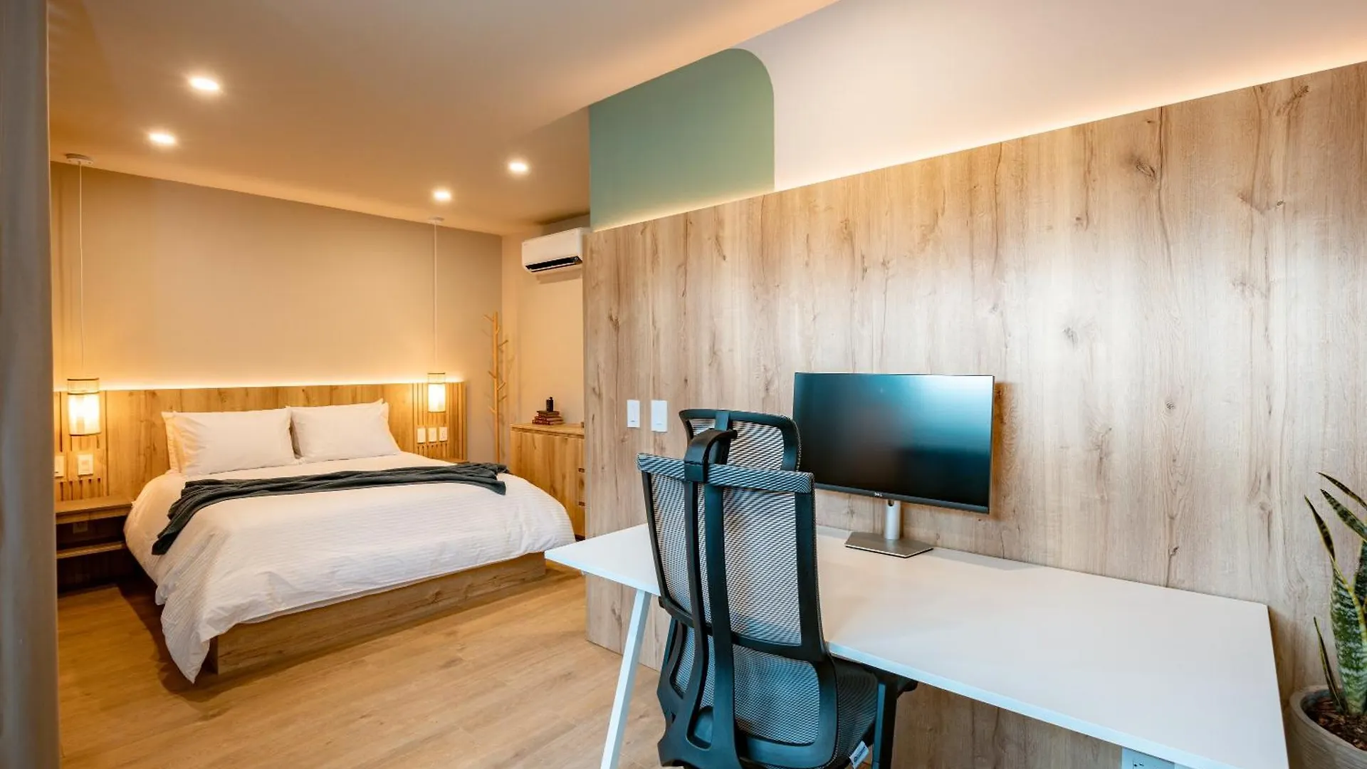 Stratasix Hotel Medellin