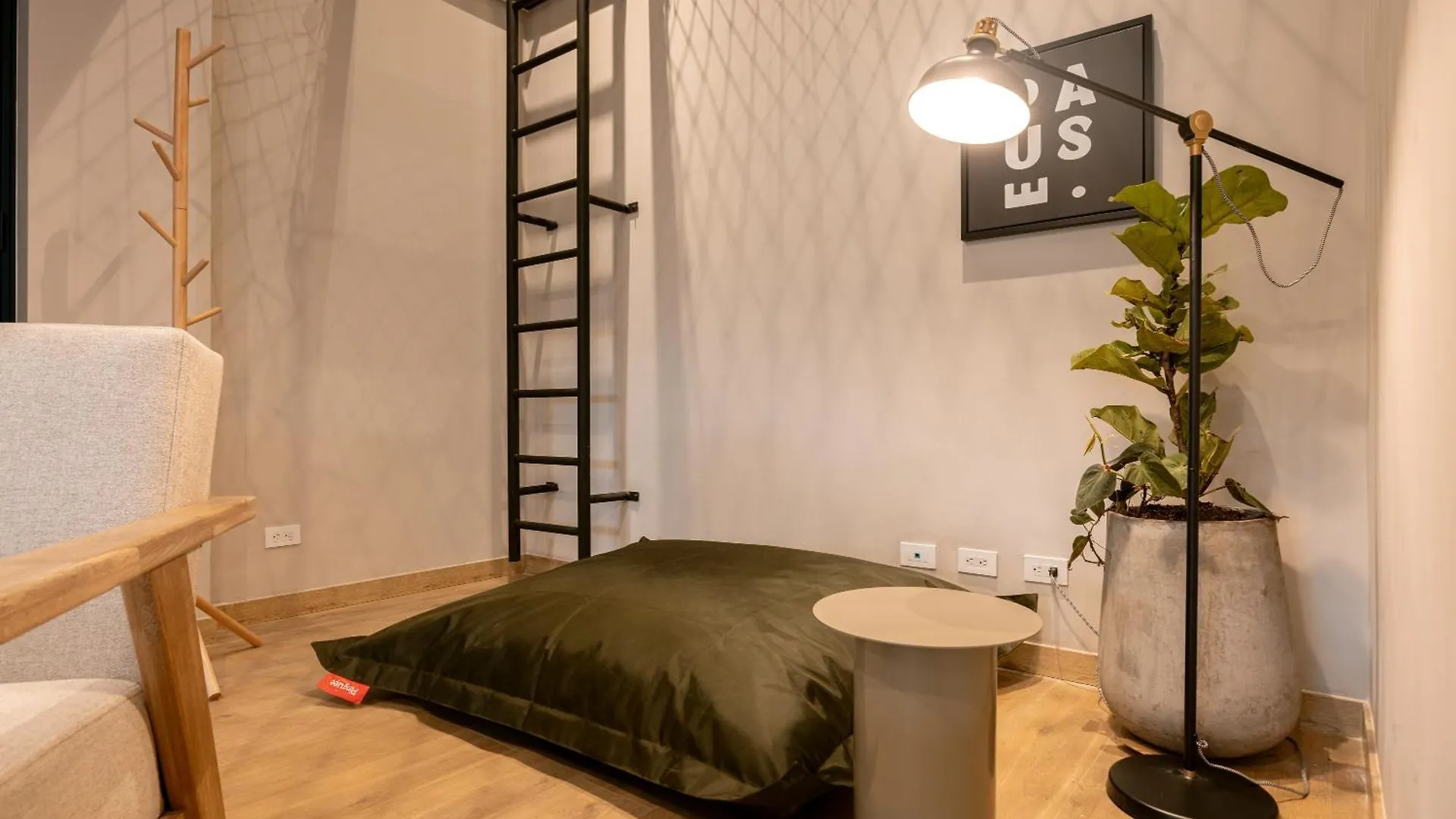 Stratasix Hotel Medellin
