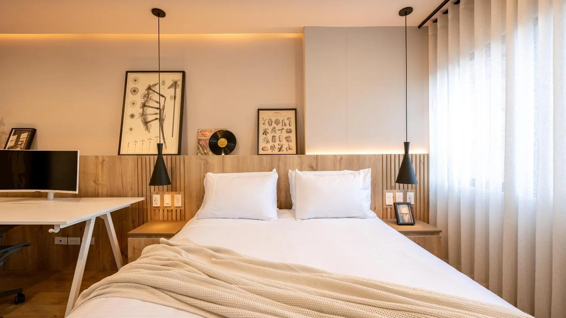 Stratasix Hotel Medellin Aparthotel