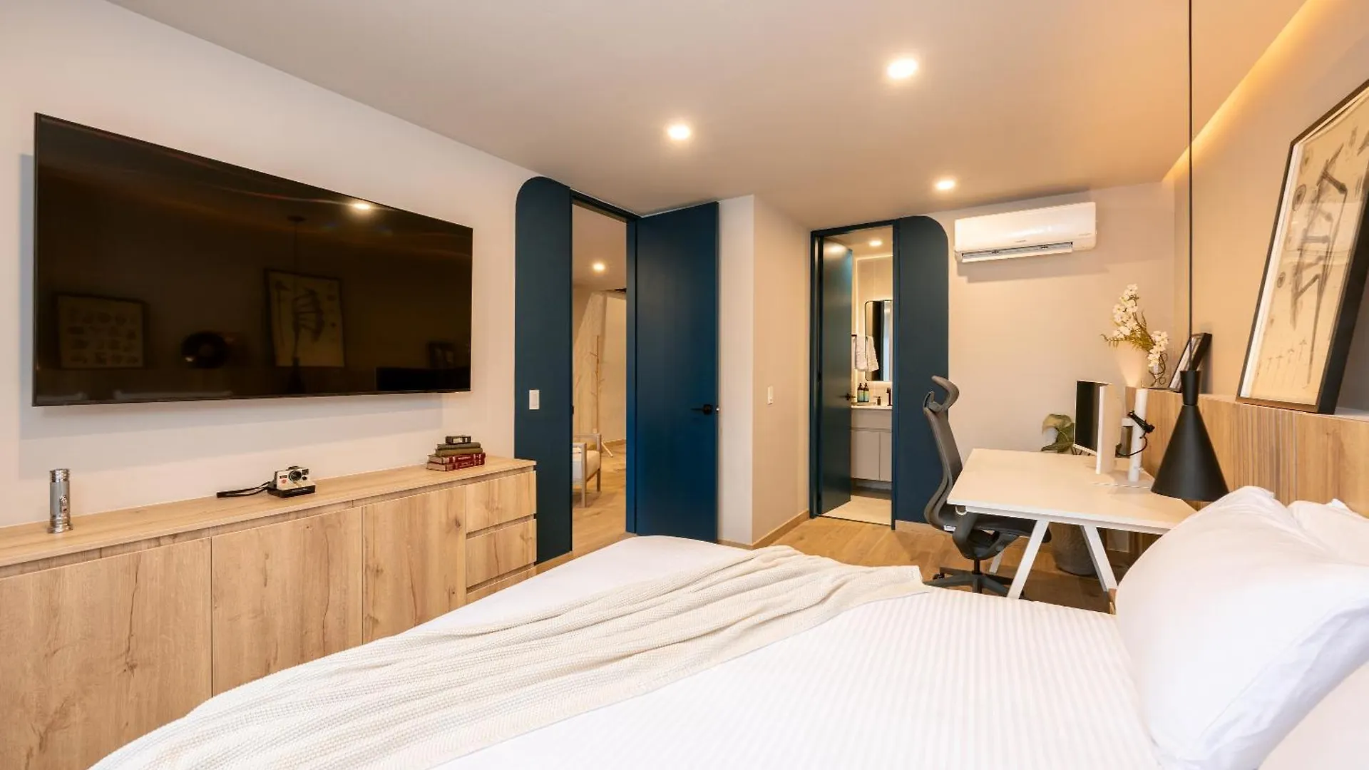 Stratasix Hotel Medellin