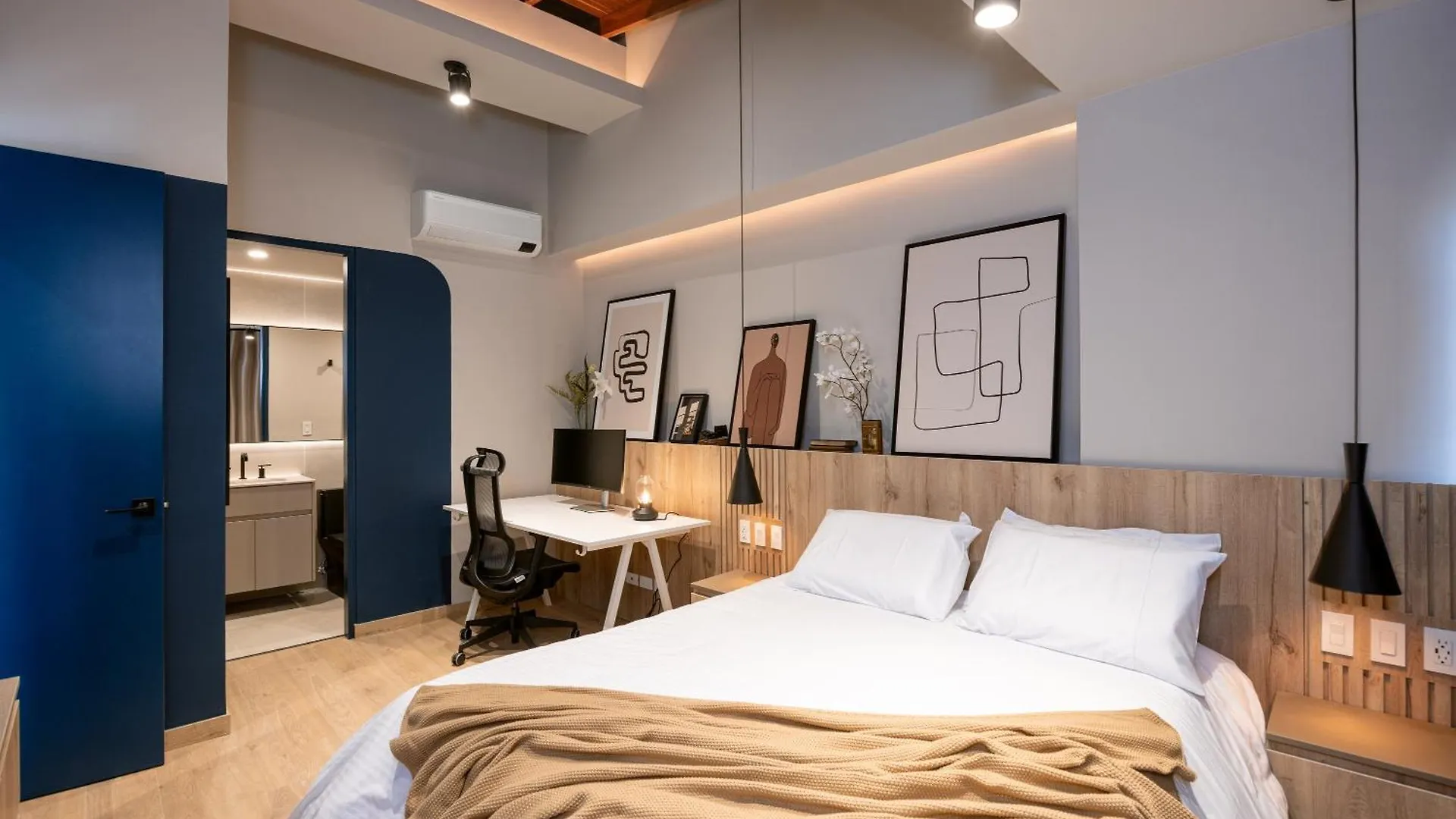 Stratasix Hotel Medellin